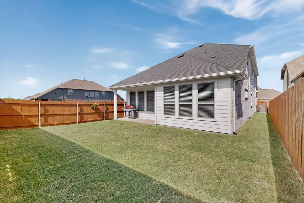 4133 Harrison Street Crandall TX 75114
