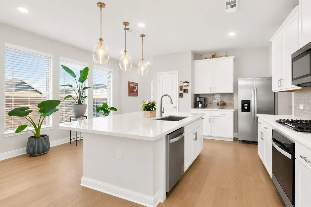 4133 Harrison Street Crandall TX 75114
