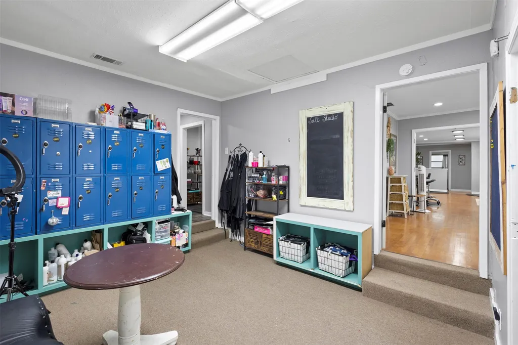 1207 S Washington Street Kaufman TX 75142