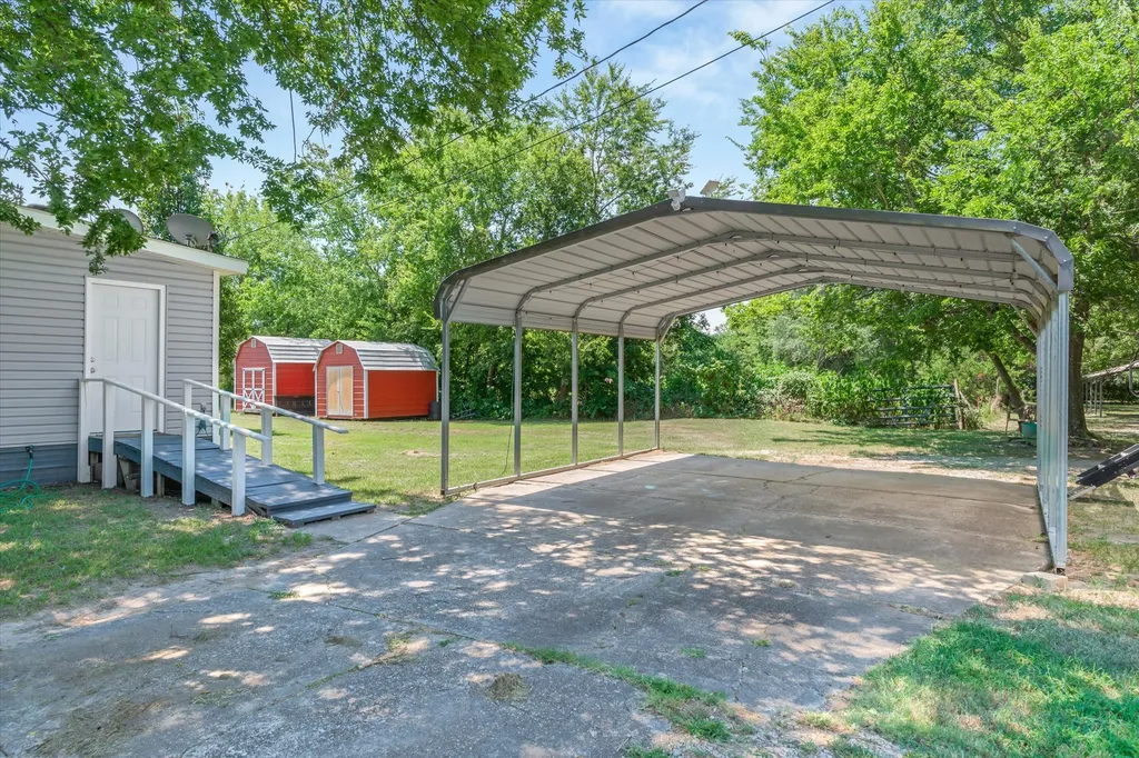10604 Cr 360 Terrell TX 75161