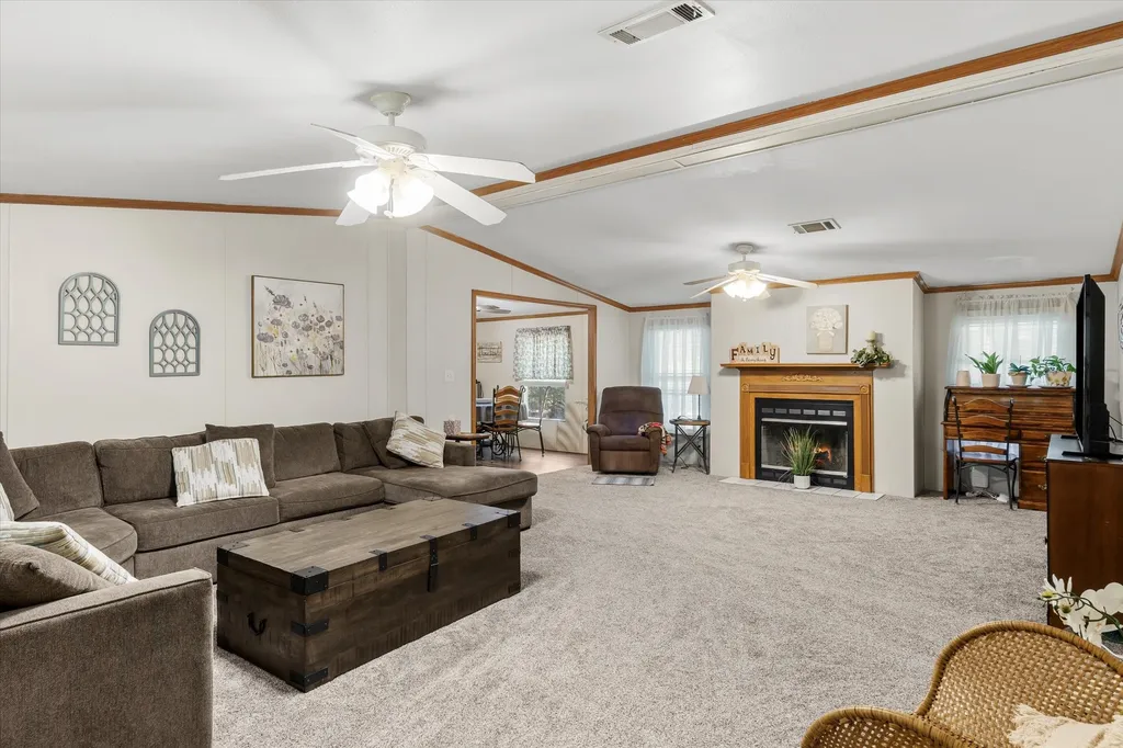 10604 Cr 360 Terrell TX 75161