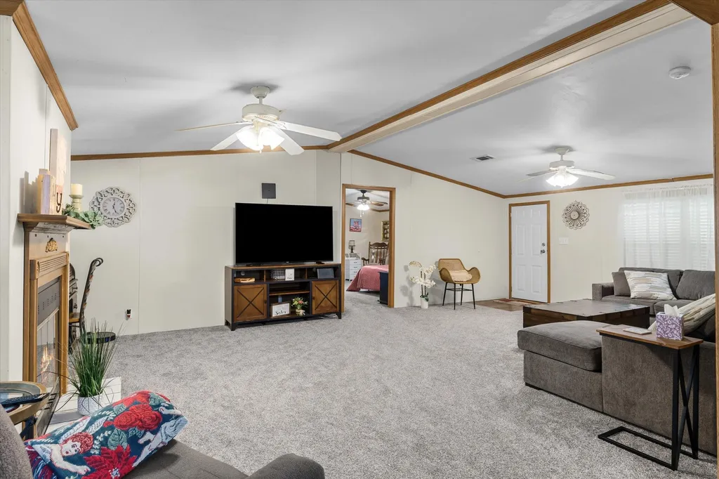 10604 Cr 360 Terrell TX 75161