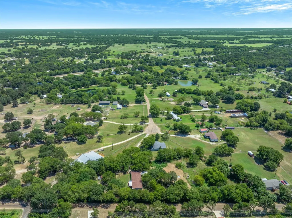 10604 Cr 360 Terrell TX 75161