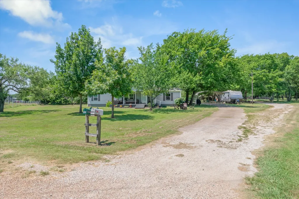 10604 Cr 360 Terrell TX 75161
