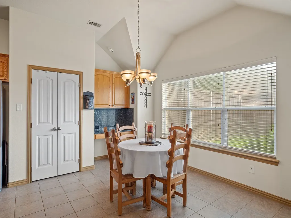 1009 Ethan Drive Greenville TX 75402