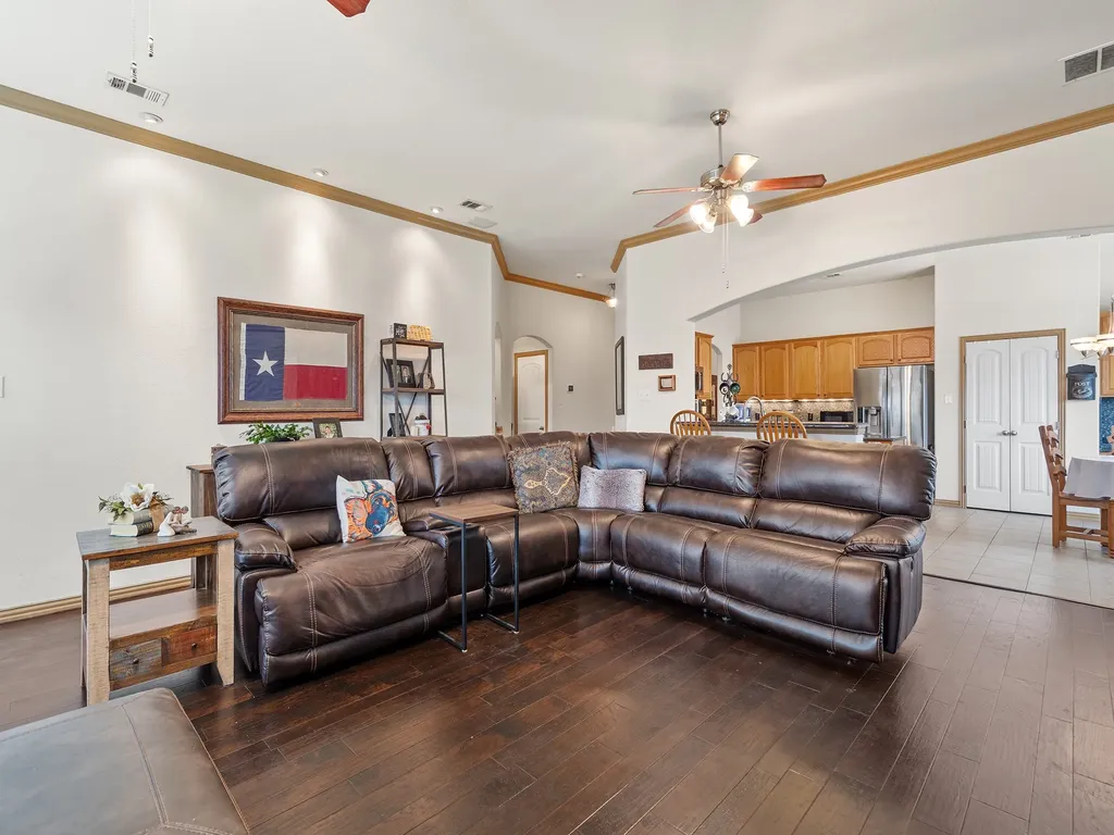 1009 Ethan Drive Greenville TX 75402