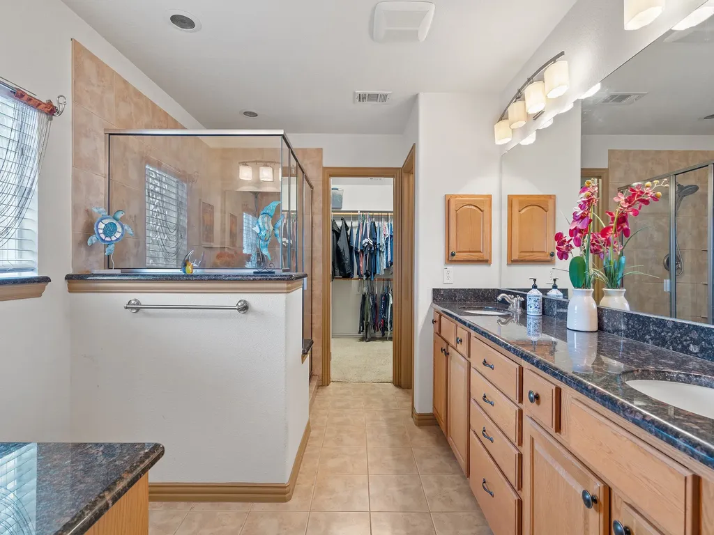 1009 Ethan Drive Greenville TX 75402