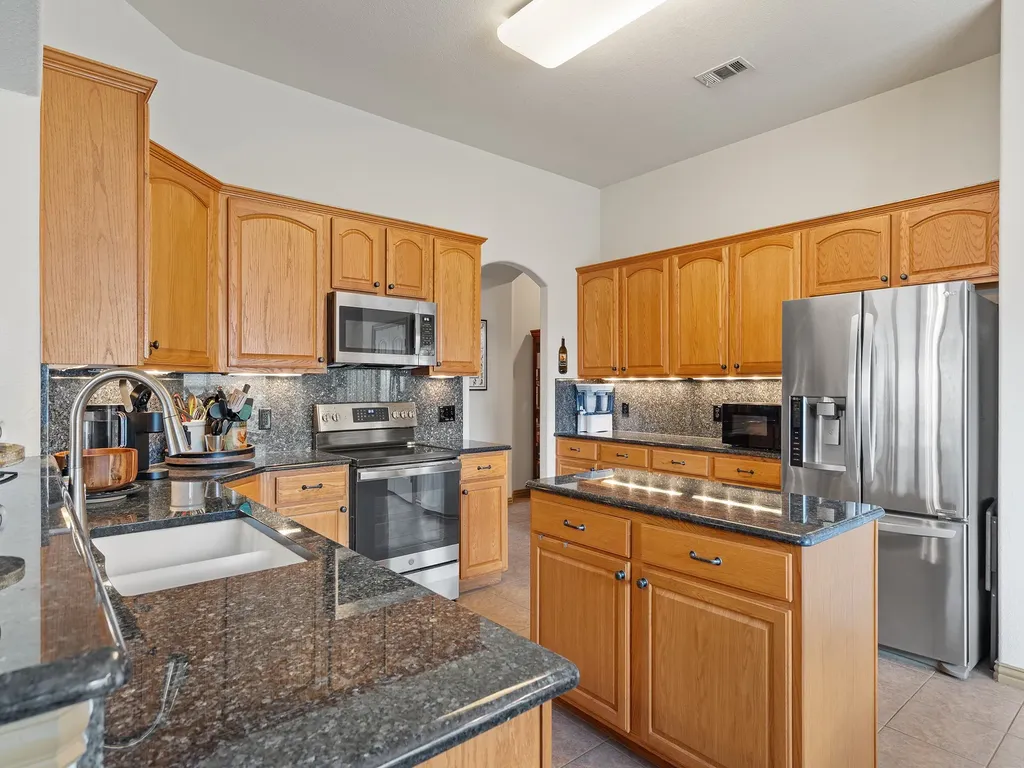 1009 Ethan Drive Greenville TX 75402