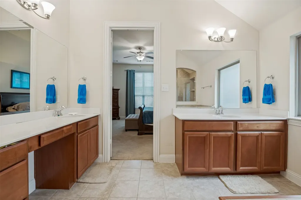 2810 Green Circle Drive Mansfield TX 76063