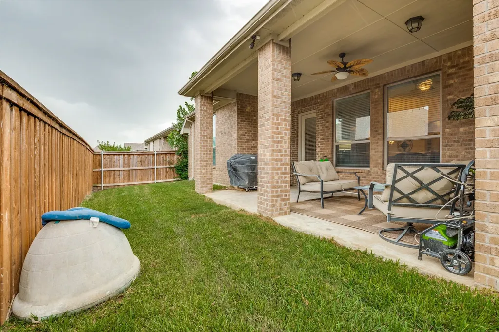 2810 Green Circle Drive Mansfield TX 76063