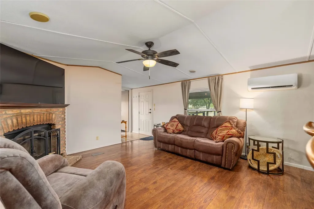 3870 Lake Shore Drive May TX 76857