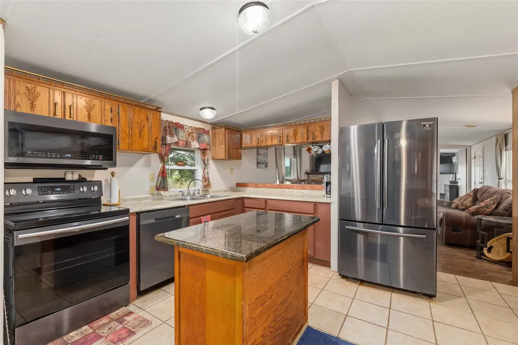 3870 Lake Shore Drive May TX 76857