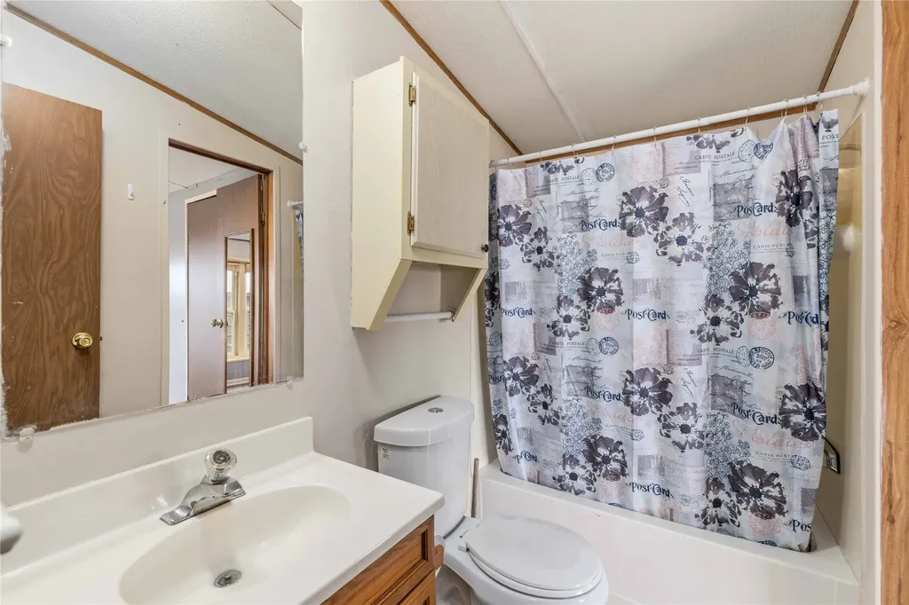 3870 Lake Shore Drive May TX 76857