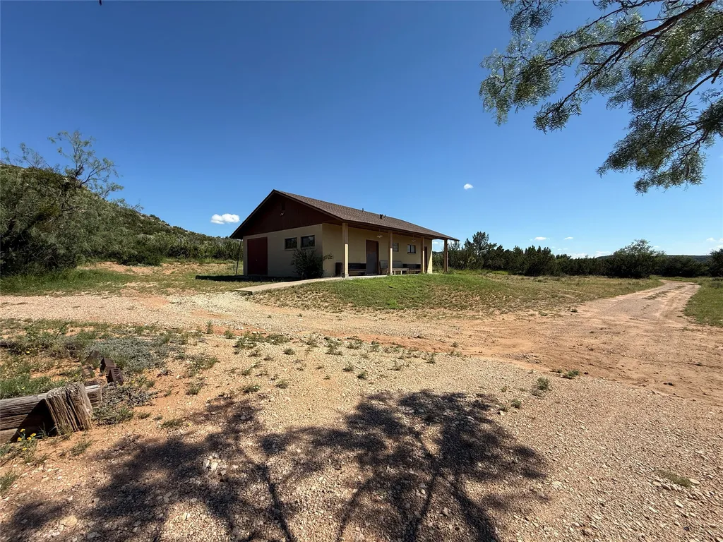 144000 Tx Highway 208 Robert Lee TX 76945