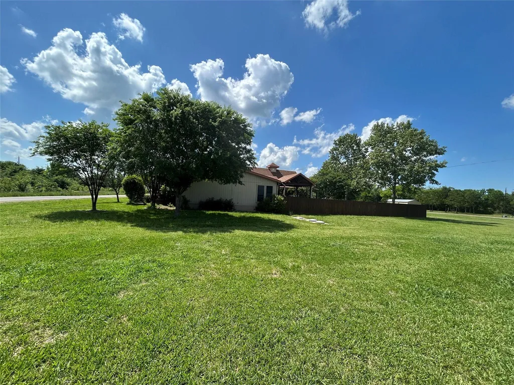 129 Saint Michaels Drive Trinidad TX 75163