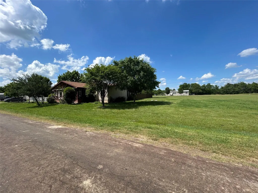 129 Saint Michaels Drive Trinidad TX 75163