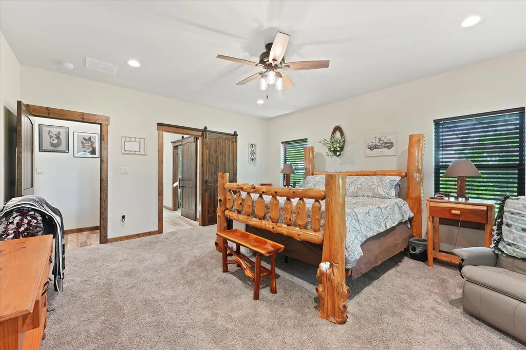 9861 Fm-66 Maypearl TX 76064