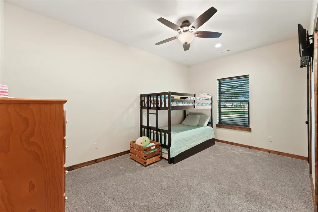 9861 Fm-66 Maypearl TX 76064
