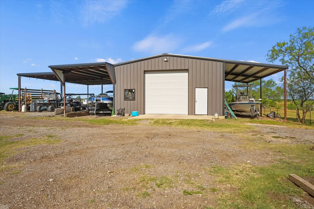 9861 Fm-66 Maypearl TX 76064