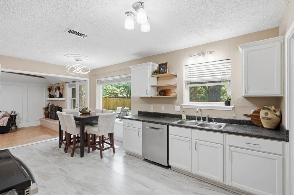 3113 Spring Lake Drive Bedford TX 76021