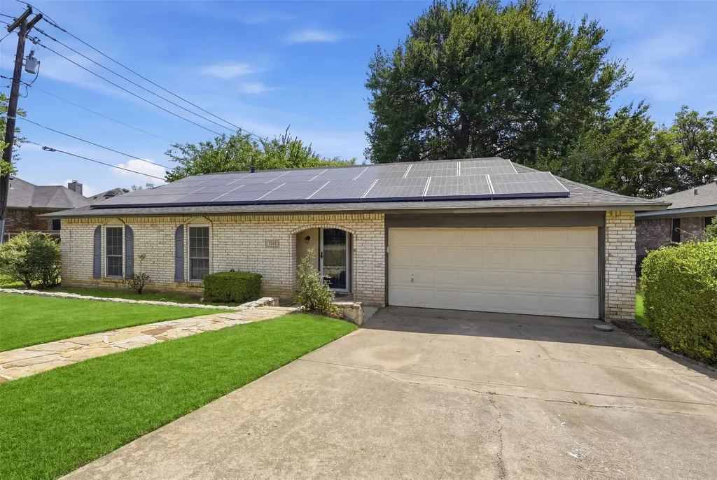 3113 Spring Lake Drive Bedford TX 76021