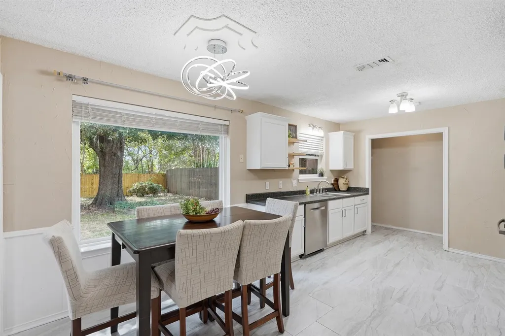 3113 Spring Lake Drive Bedford TX 76021