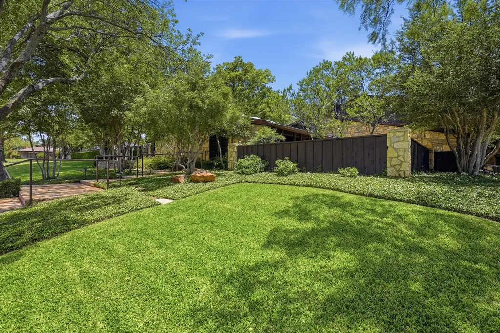 512 S Ammerman Avenue Eastland TX 76448