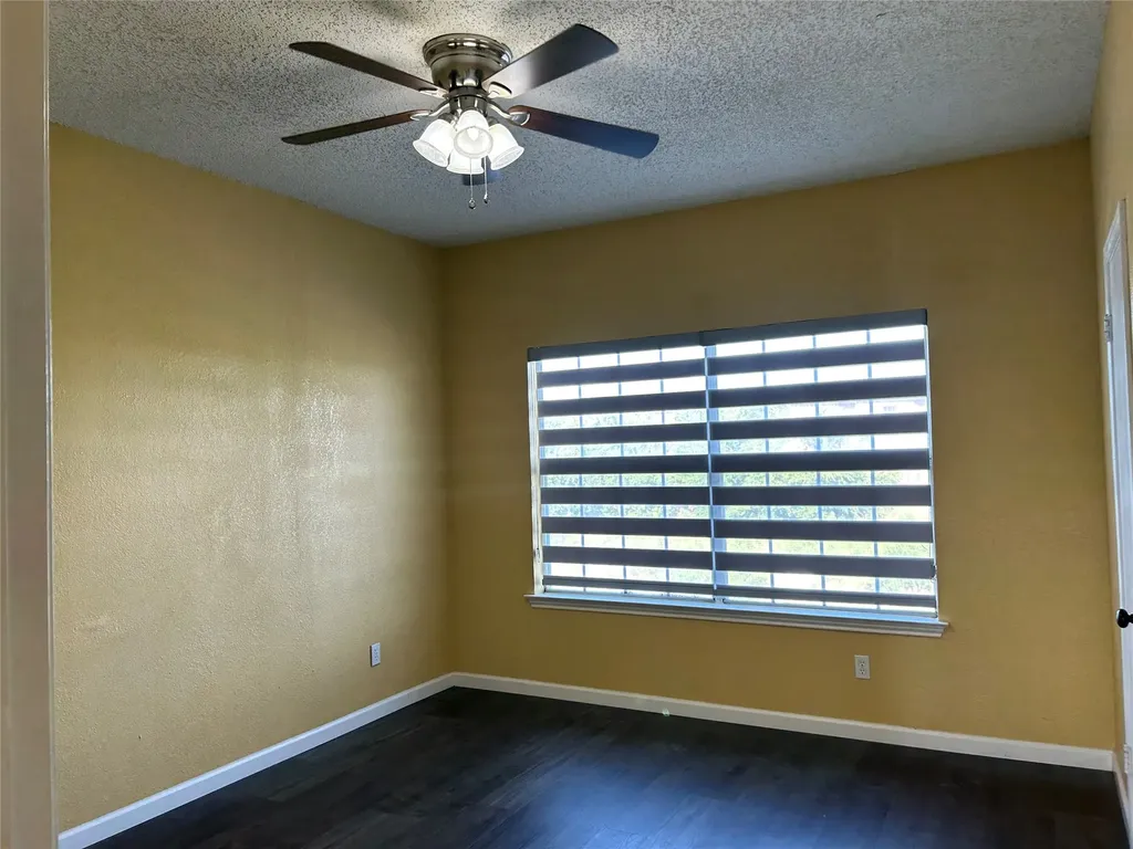 4107 Esters Road Irving TX 75038