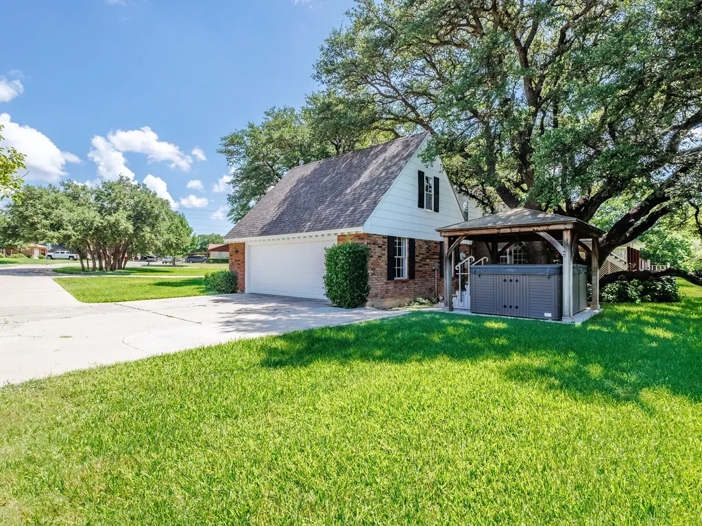 4501 River Oaks Drive Brownwood TX 76801
