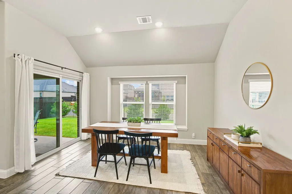 466 Summer Grove Drive Midlothian TX 76065