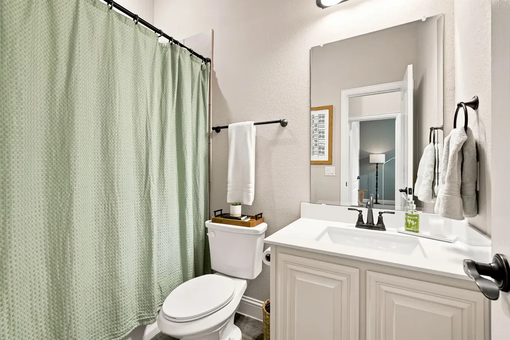 466 Summer Grove Drive Midlothian TX 76065