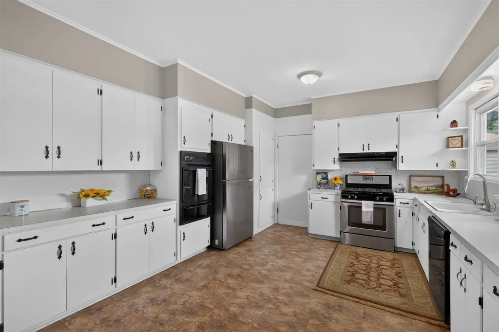 4940 Dixie Garden Drive Shreveport LA 71105