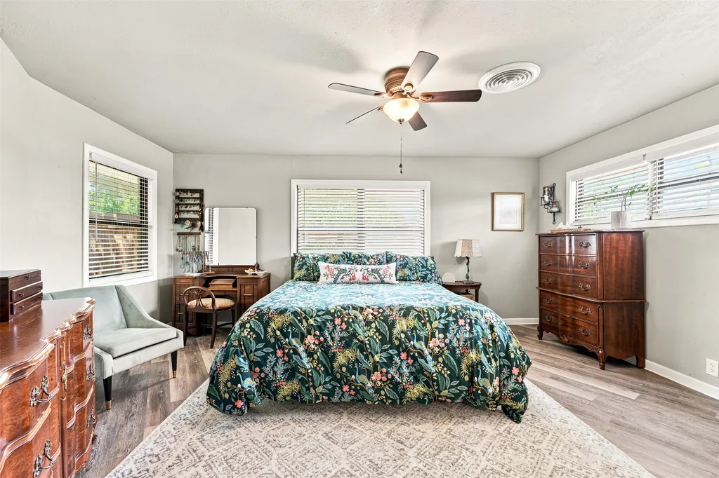 627 Bellaire Drive Woodway TX 76712