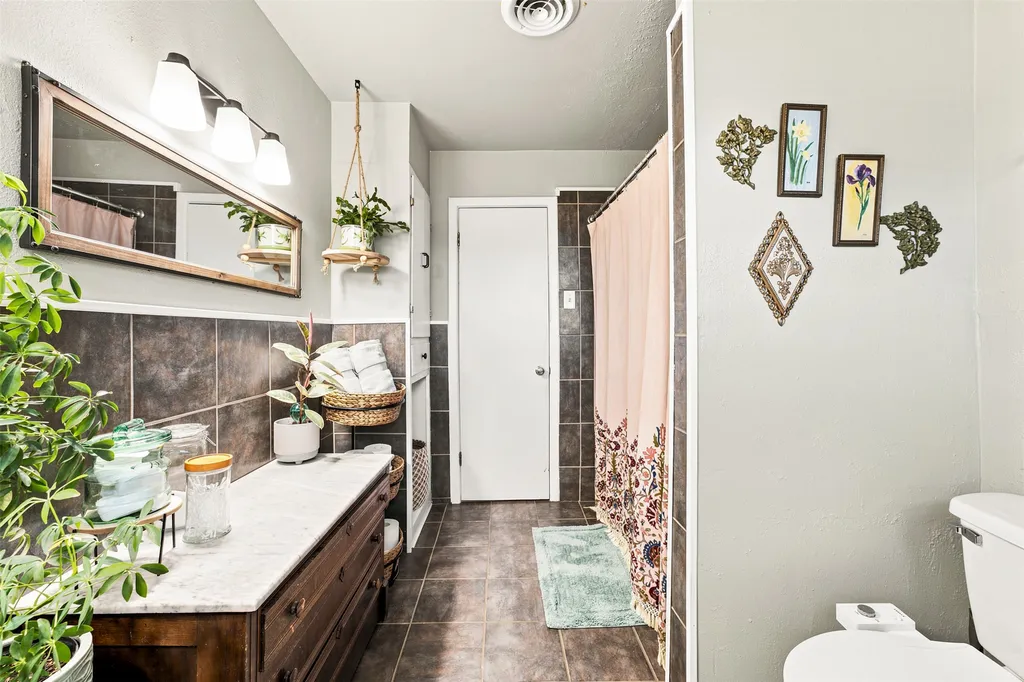627 Bellaire Drive Woodway TX 76712