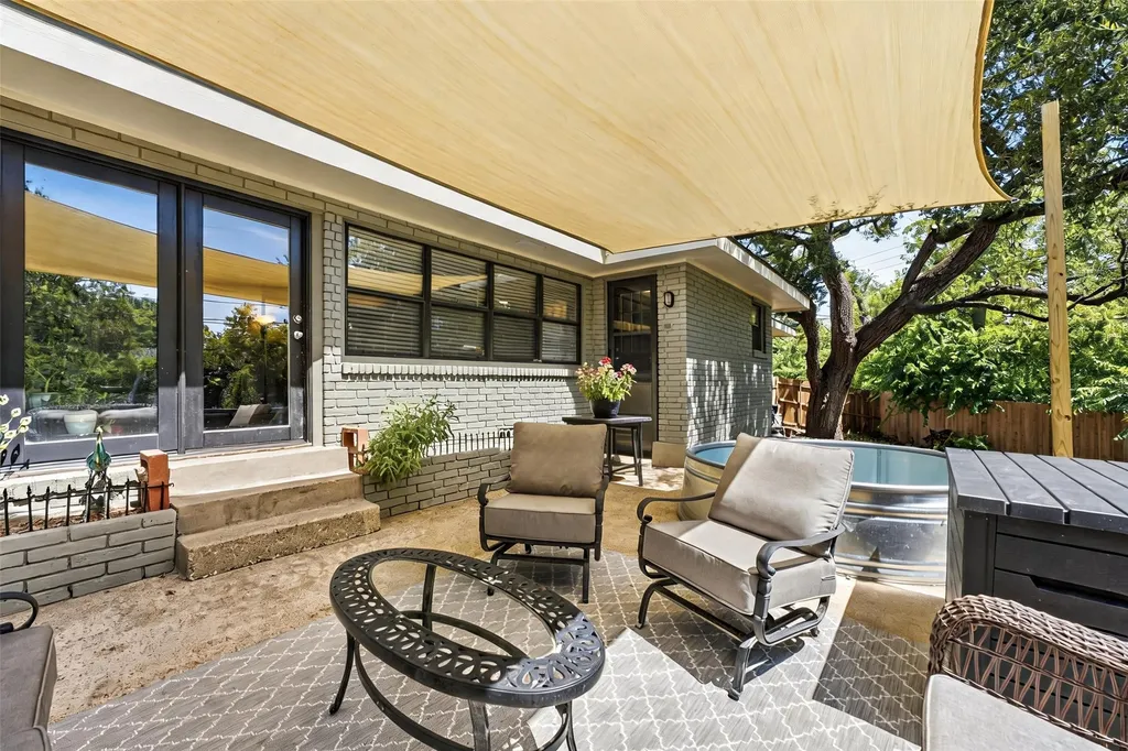 627 Bellaire Drive Woodway TX 76712
