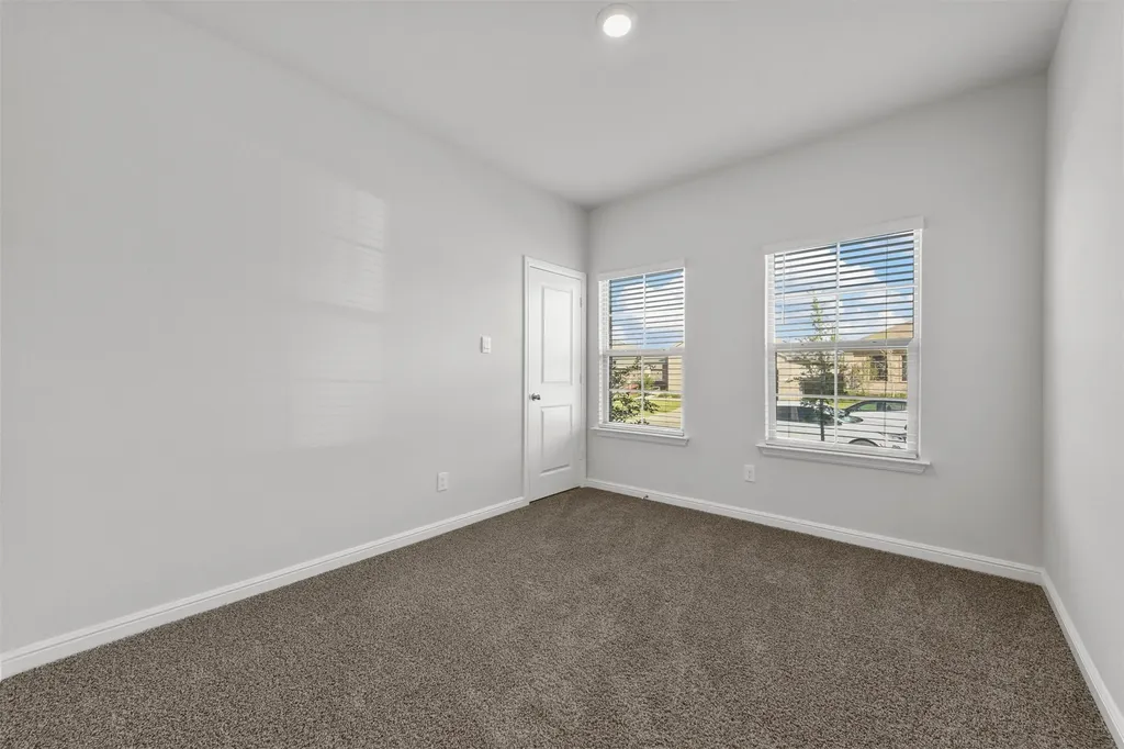 131 Orchard Pines Place Boyd TX 76023