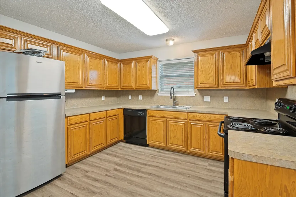 1715 Treasure Cay Drive Mansfield TX 76063