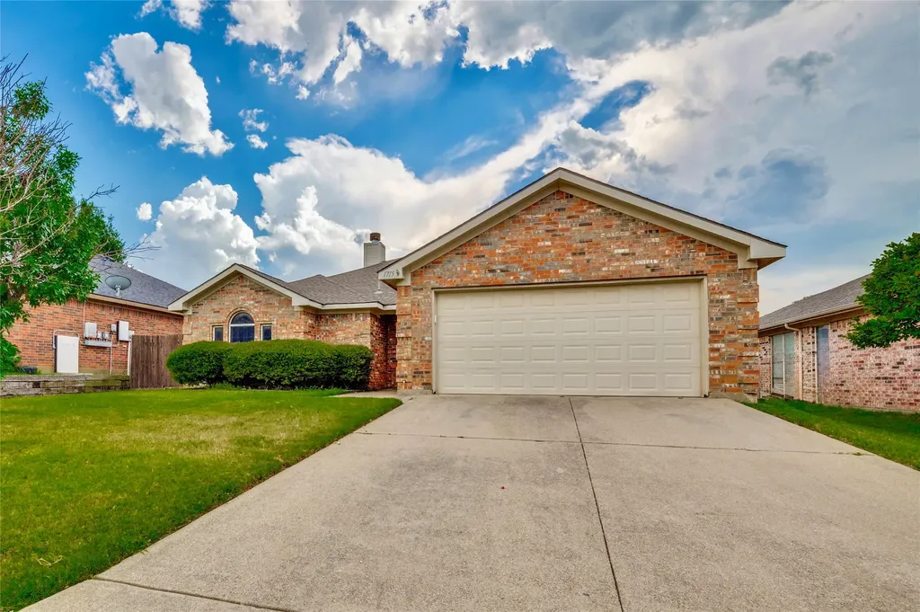 1715 Treasure Cay Drive Mansfield TX 76063