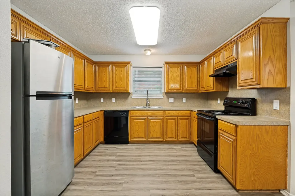 1715 Treasure Cay Drive Mansfield TX 76063