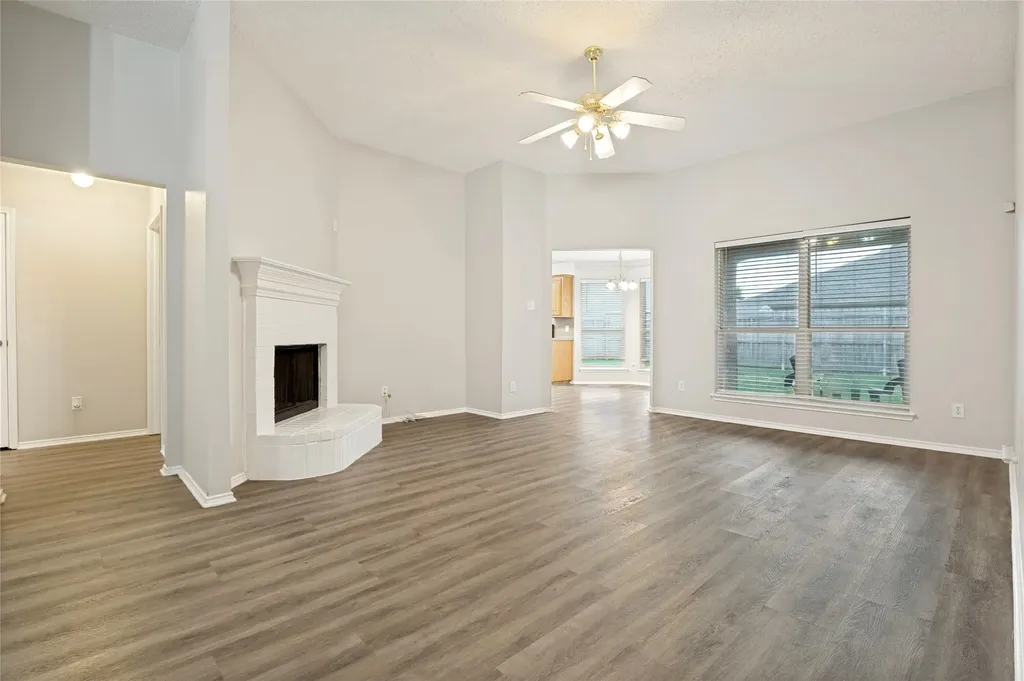 1715 Treasure Cay Drive Mansfield TX 76063