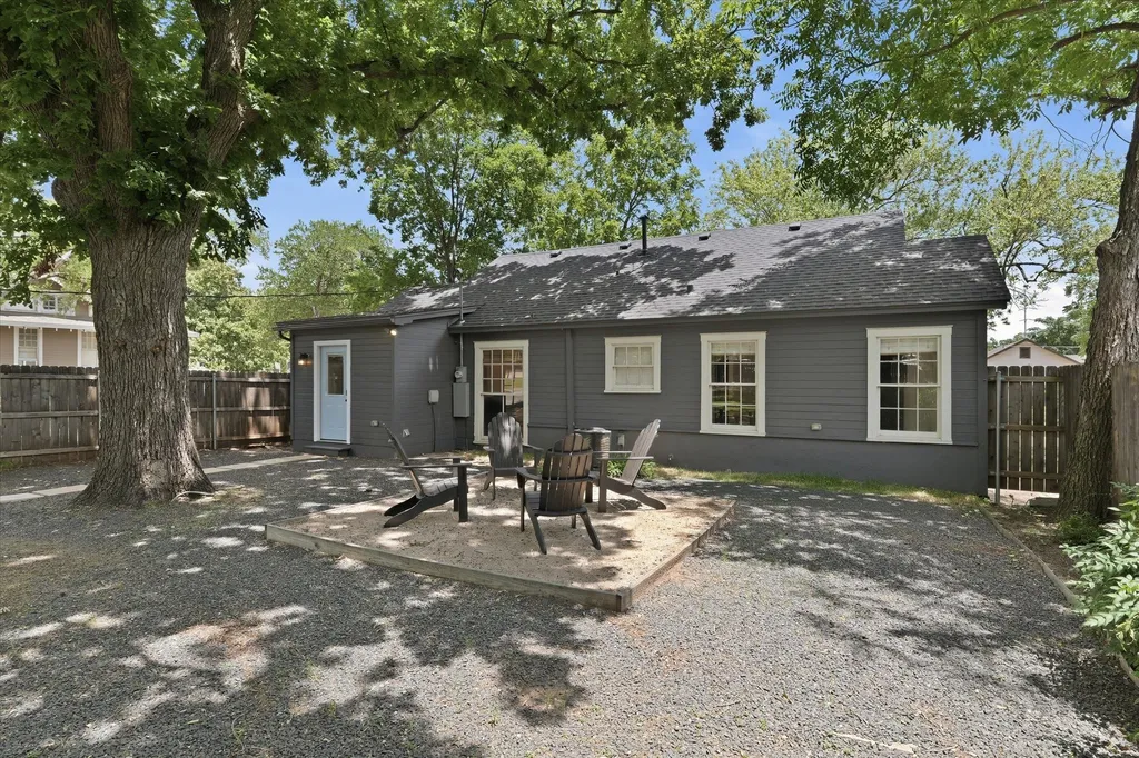 2601 Columbus Avenue Waco TX 76710