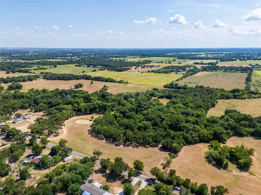 661 Clater Powell Road Gholson TX 76705