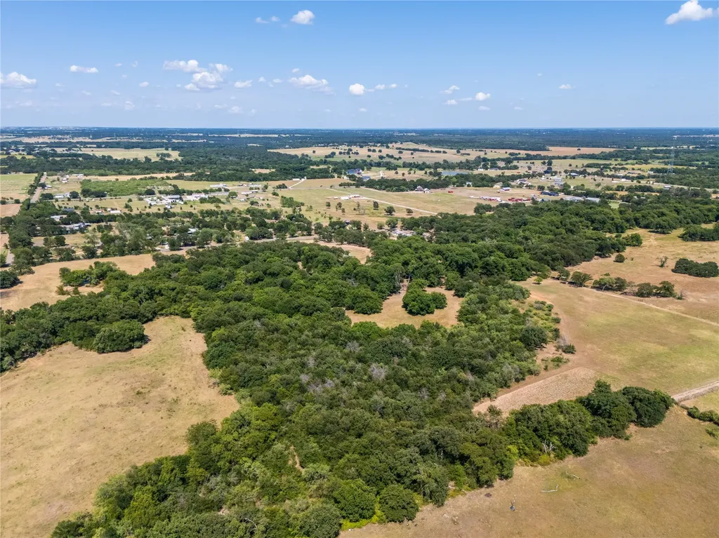 661 Clater Powell Road Gholson TX 76705