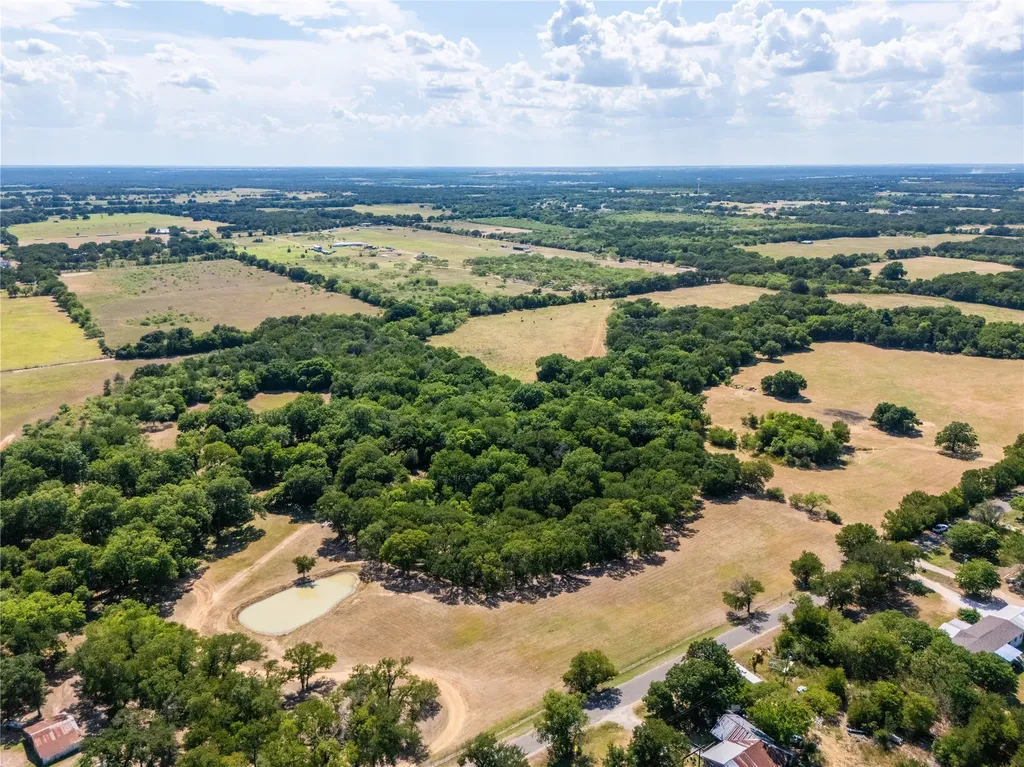 661 Clater Powell Road Gholson TX 76705
