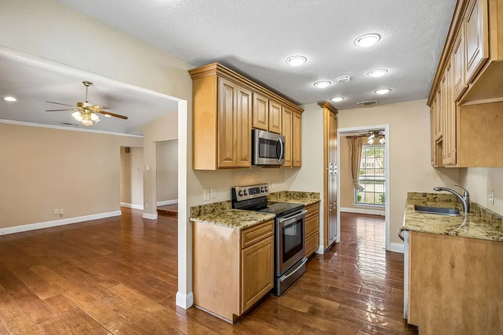 2010 Custer Parkway Richardson TX 75080