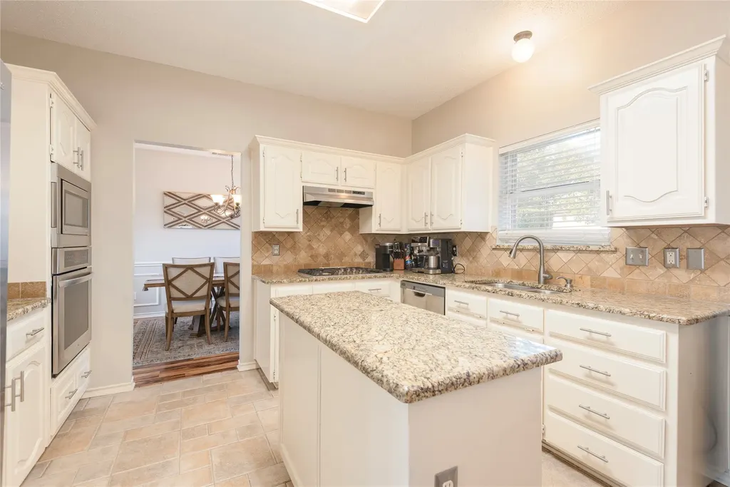 620 Sierra Vista Allen TX 75002