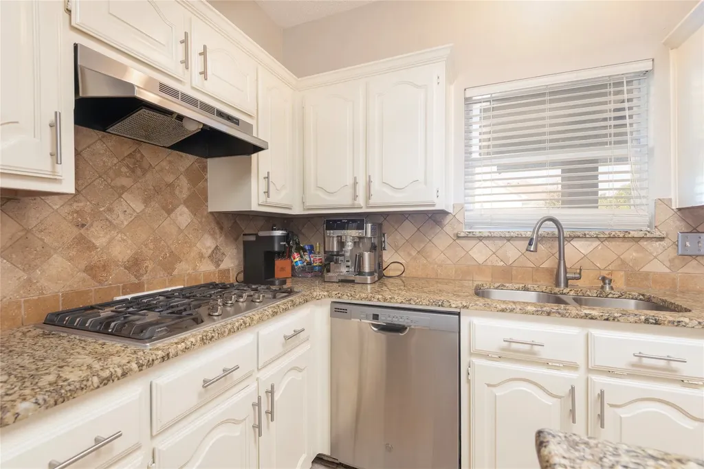 620 Sierra Vista Allen TX 75002