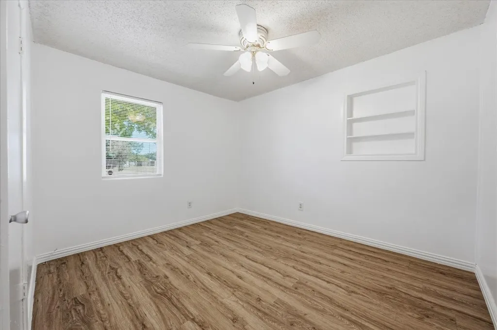 104 Parker Street Italy TX 76651