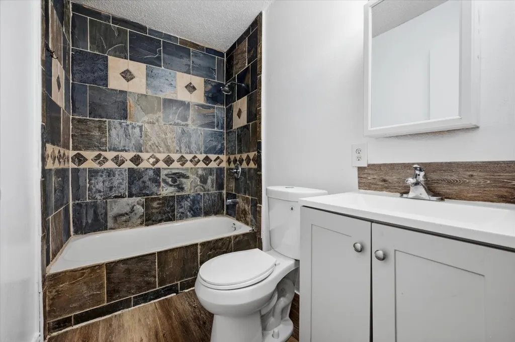 104 Parker Street Italy TX 76651