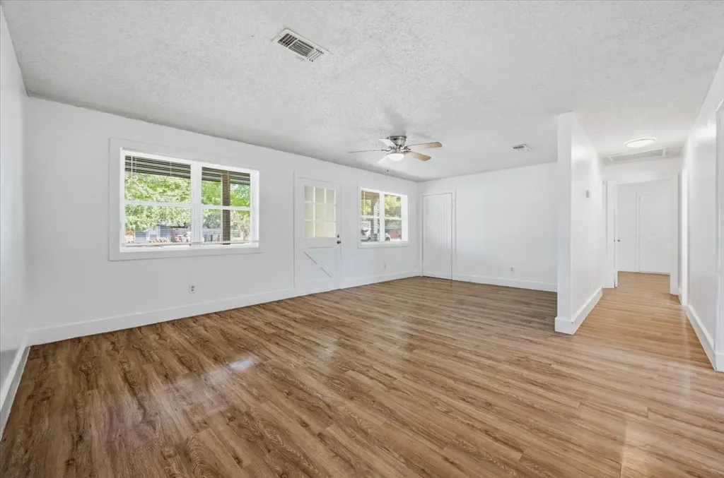 104 Parker Street Italy TX 76651